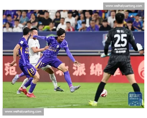 中超爆冷夜:榜首三强全不胜 海港优势剩 1 分 大连英博第 10 创历史 中超爆冷夜:榜首三强全不胜 海港优势剩 1 分 大连英博第 10 创历史